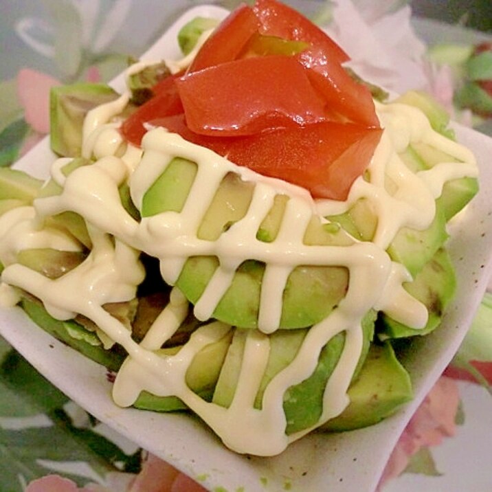 和風マヨネーズで アボカドの前菜 レシピ 作り方 By Hottyoi 楽天レシピ